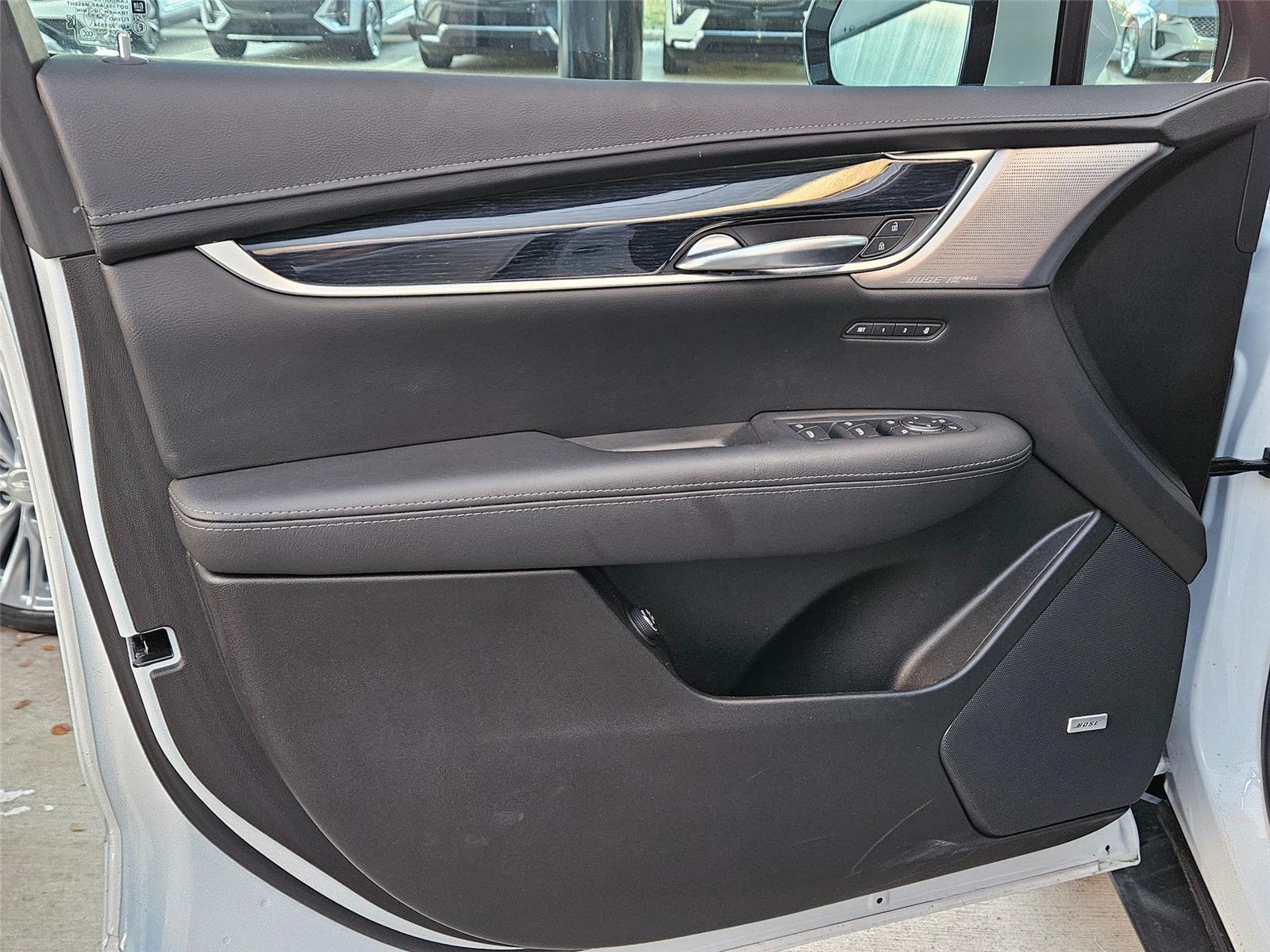 2025 Cadillac XT5 Premium Luxury - Photo 24
