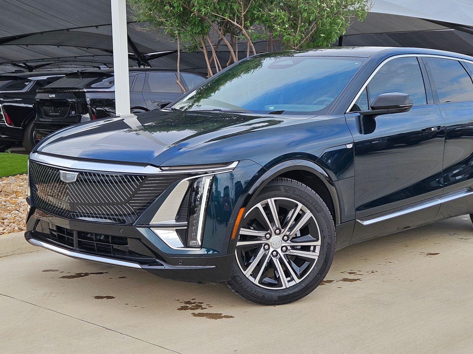 2025 Cadillac LYRIQ Luxury 1 - Photo 6