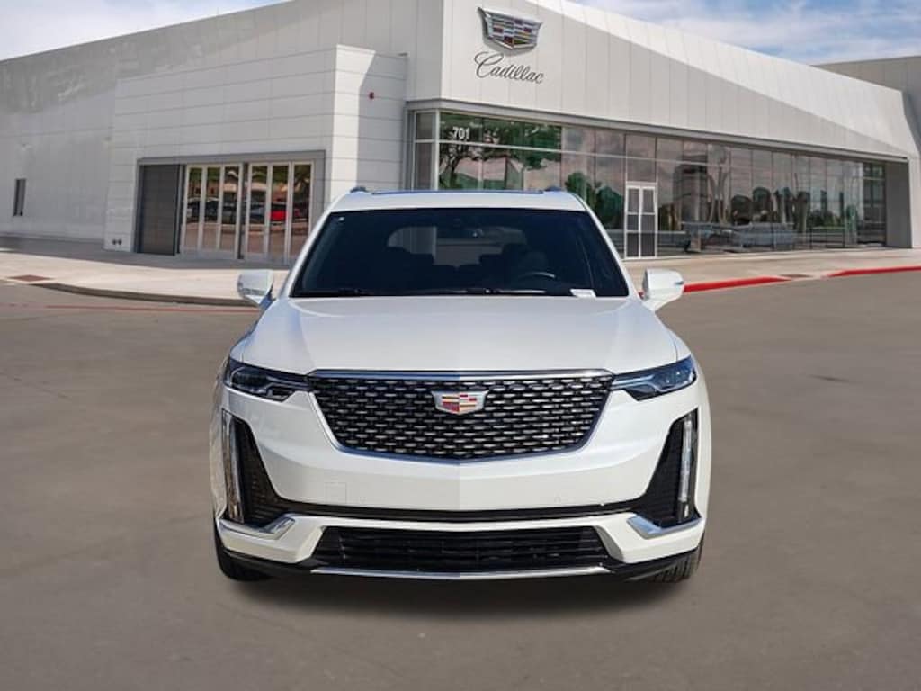 New 2025 CADILLAC XT6 Luxury SUV