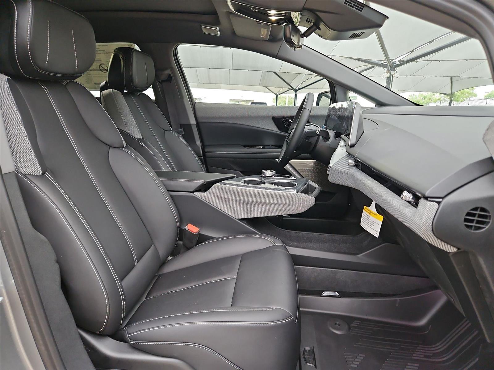 2026 Cadillac OPTIQ Sport - Photo 28