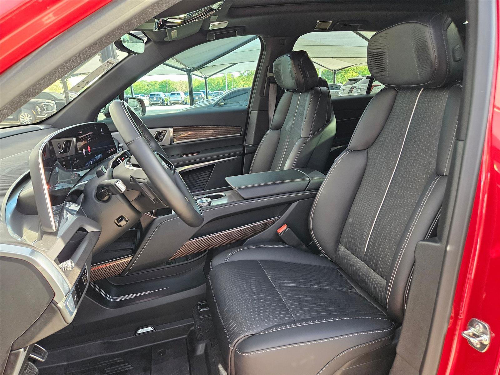 2026 Cadillac VISTIQ Luxury - Photo 25