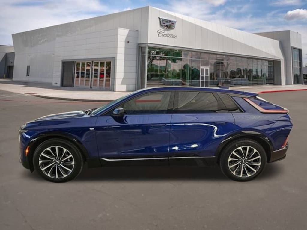 New 2025 CADILLAC LYRIQ Sport 1 SUV