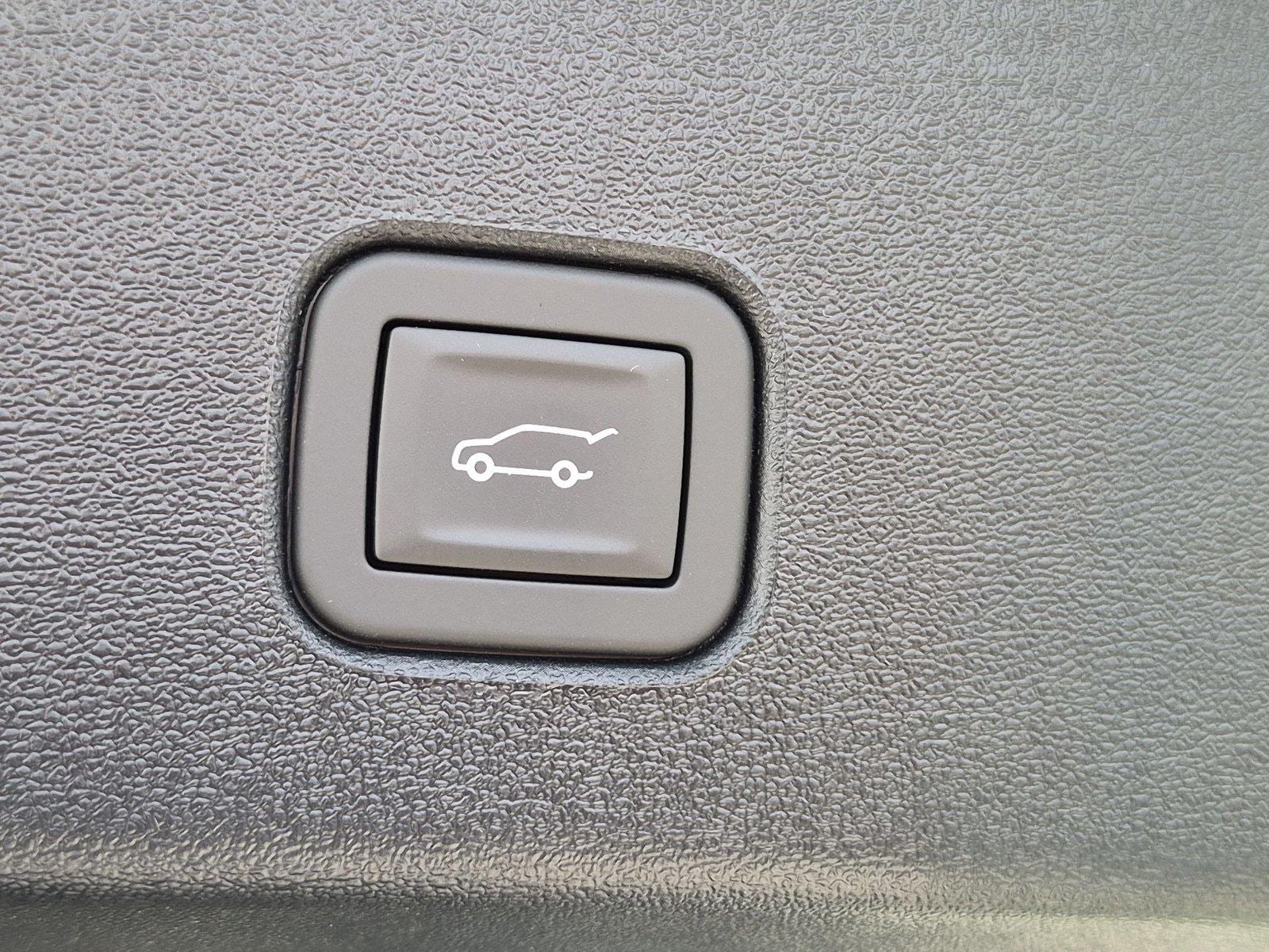 2027 Cadillac OPTIQ Sport - Photo 31