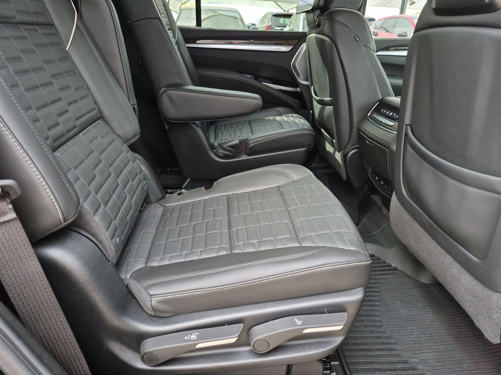 2026 Cadillac Escalade Platinum Sport - Photo 29