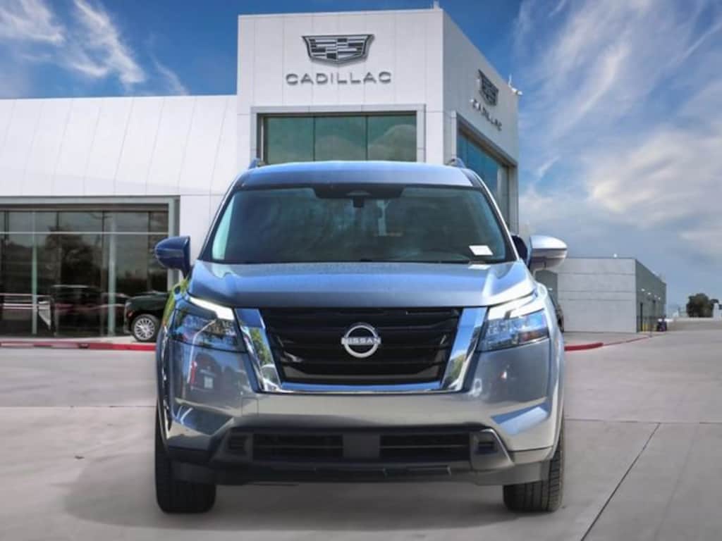 Used 2023 Nissan Pathfinder SV SUV