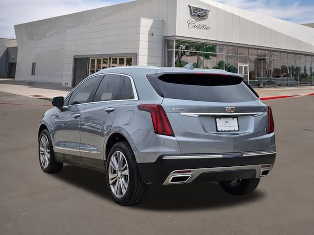 New 2025 CADILLAC XT5 Premium Luxury SUV
