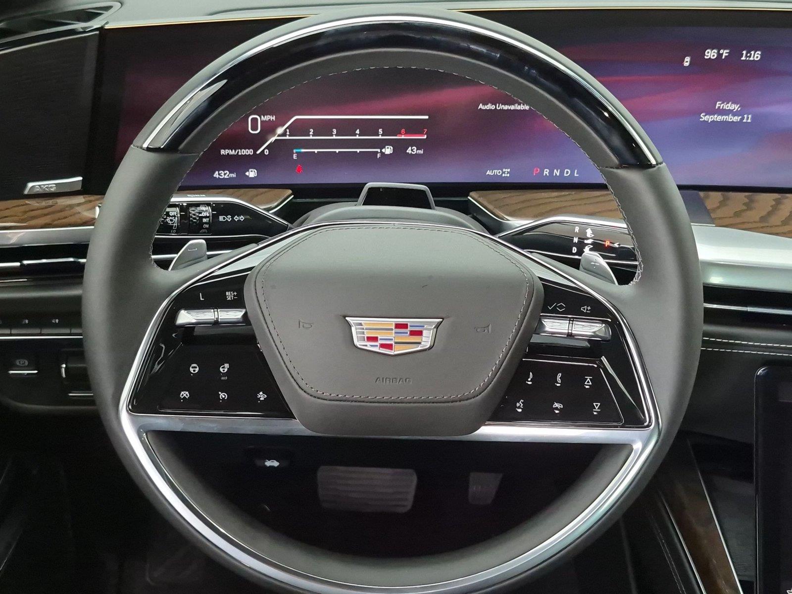2026 Cadillac Escalade Platinum Sport - Photo 15