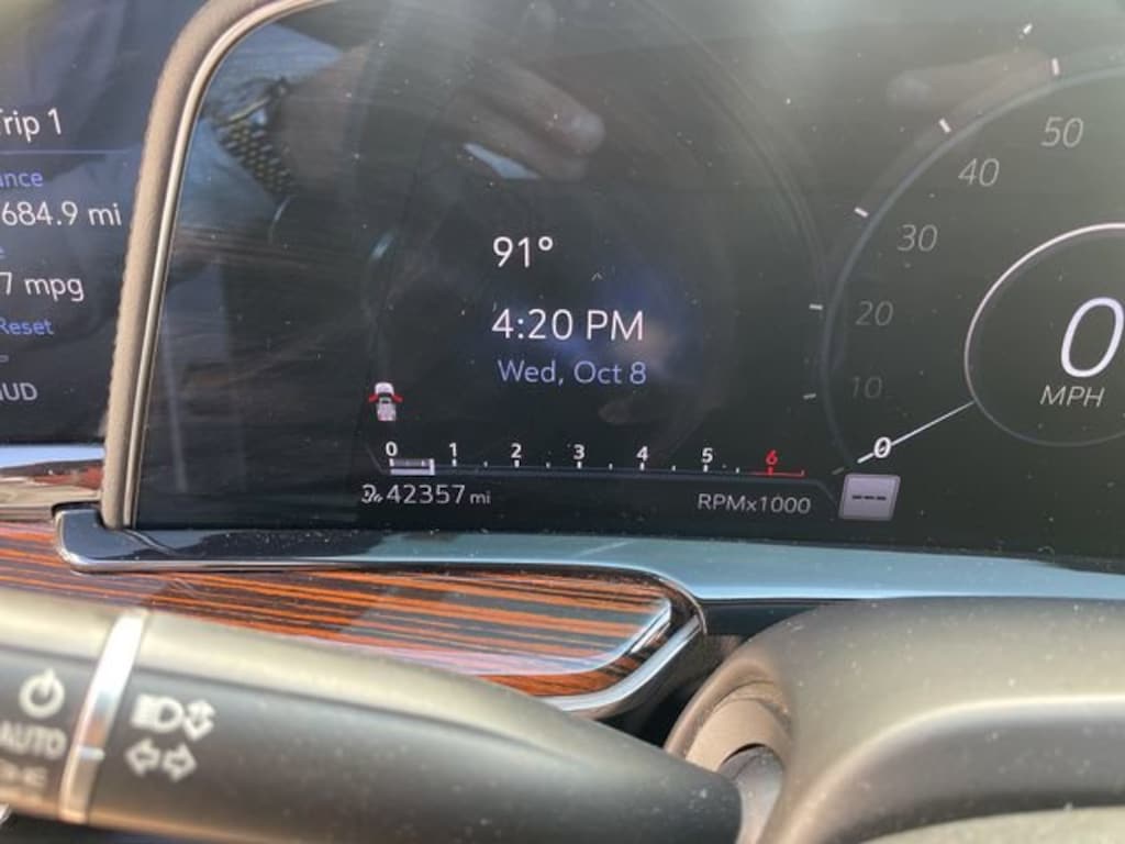 Certified 2022 CADILLAC Escalade Premium Luxury SUV