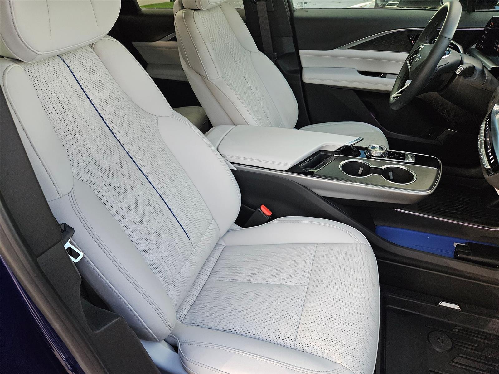 2025 Cadillac LYRIQ Sport 1 - Photo 28
