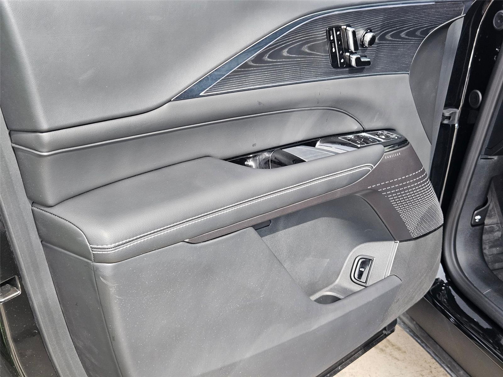 2025 Cadillac LYRIQ Sport 1 - Photo 22