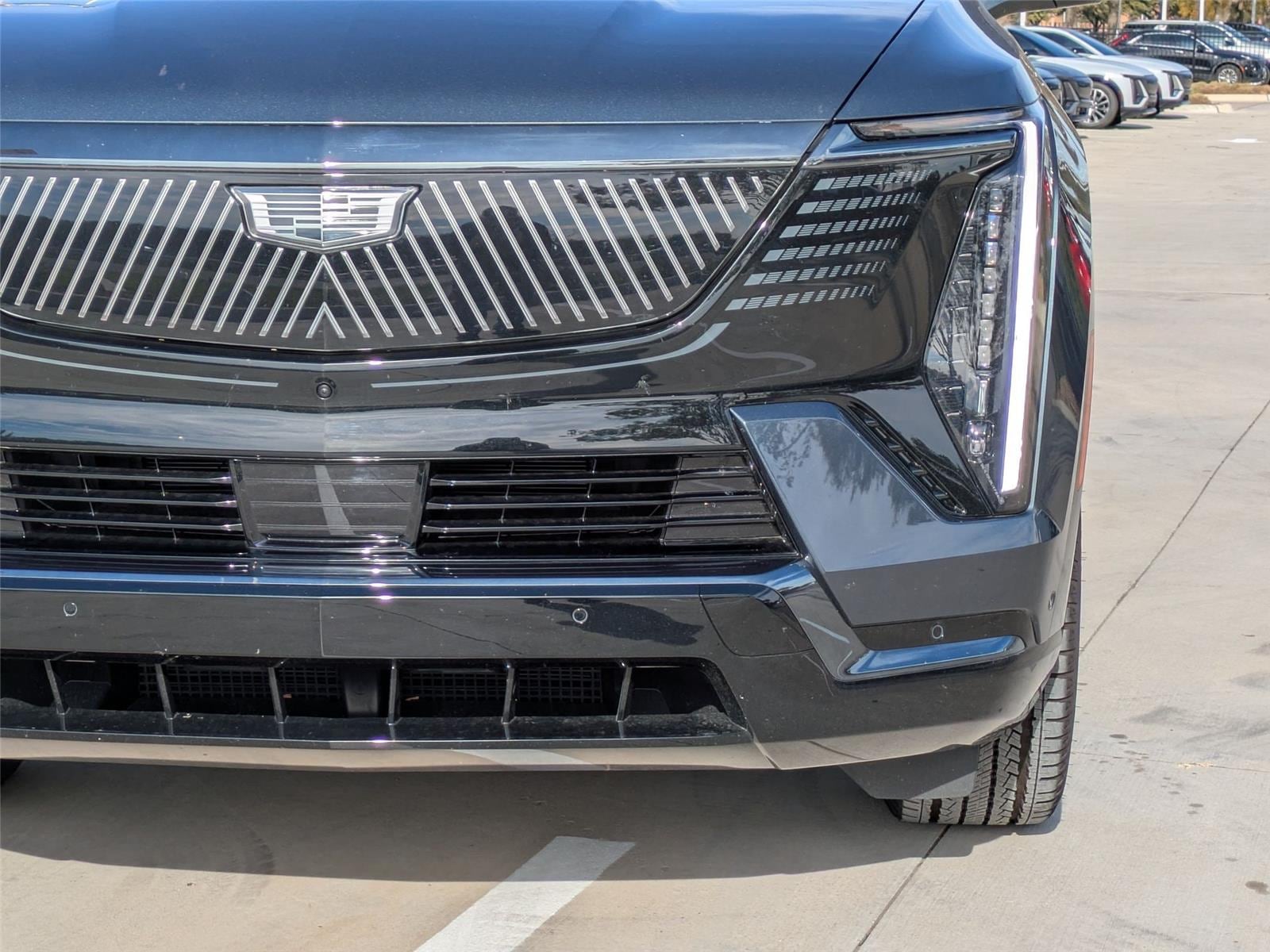 2026 Cadillac Escalade IQ Sport - Photo 6