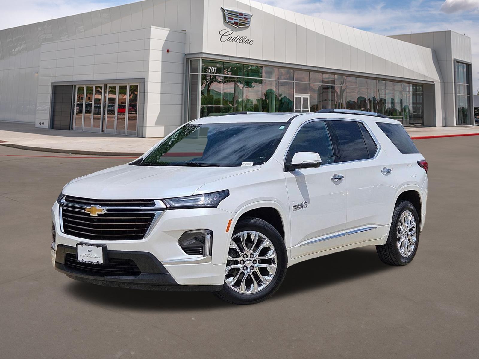 2023 Chevrolet Traverse AWD High Country's photo