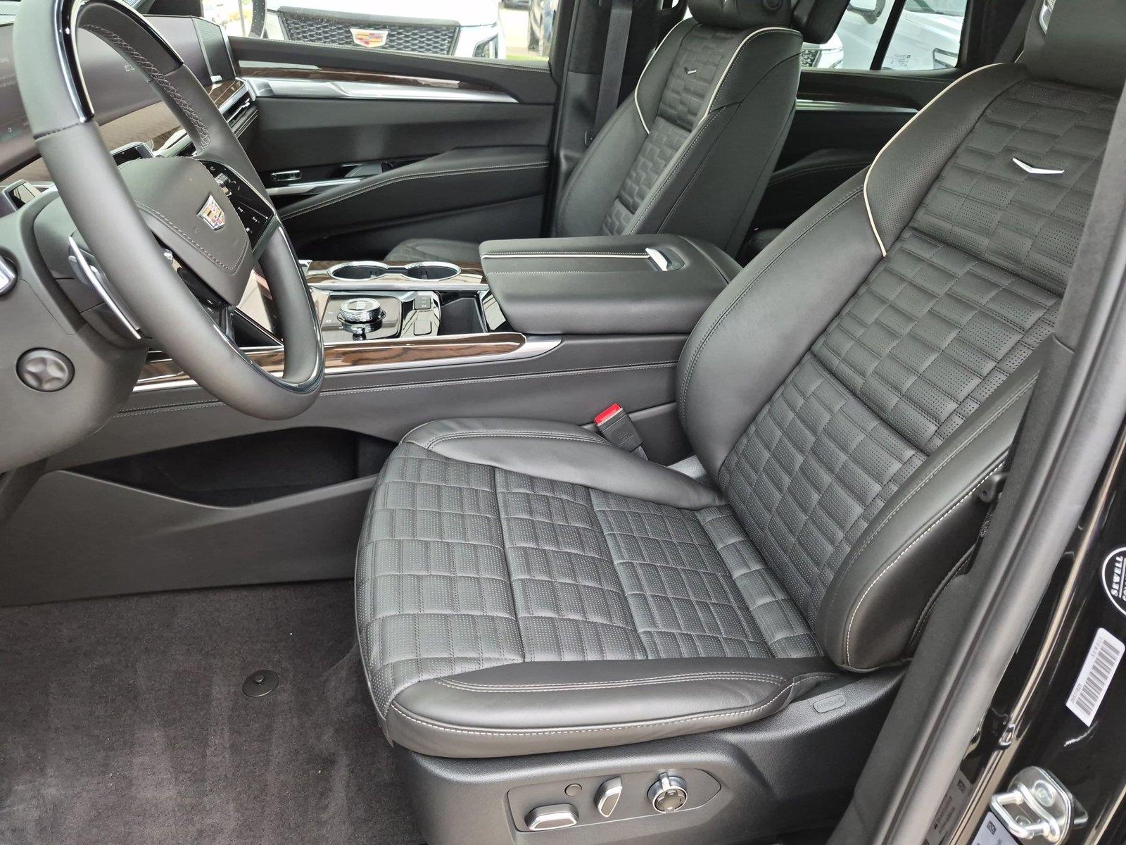 2026 Cadillac Escalade Platinum Sport - Photo 11