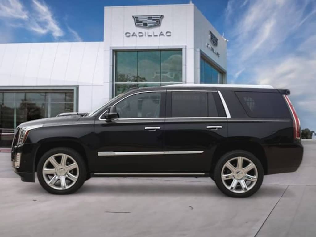 Used 2017 CADILLAC Escalade Premium Luxury SUV