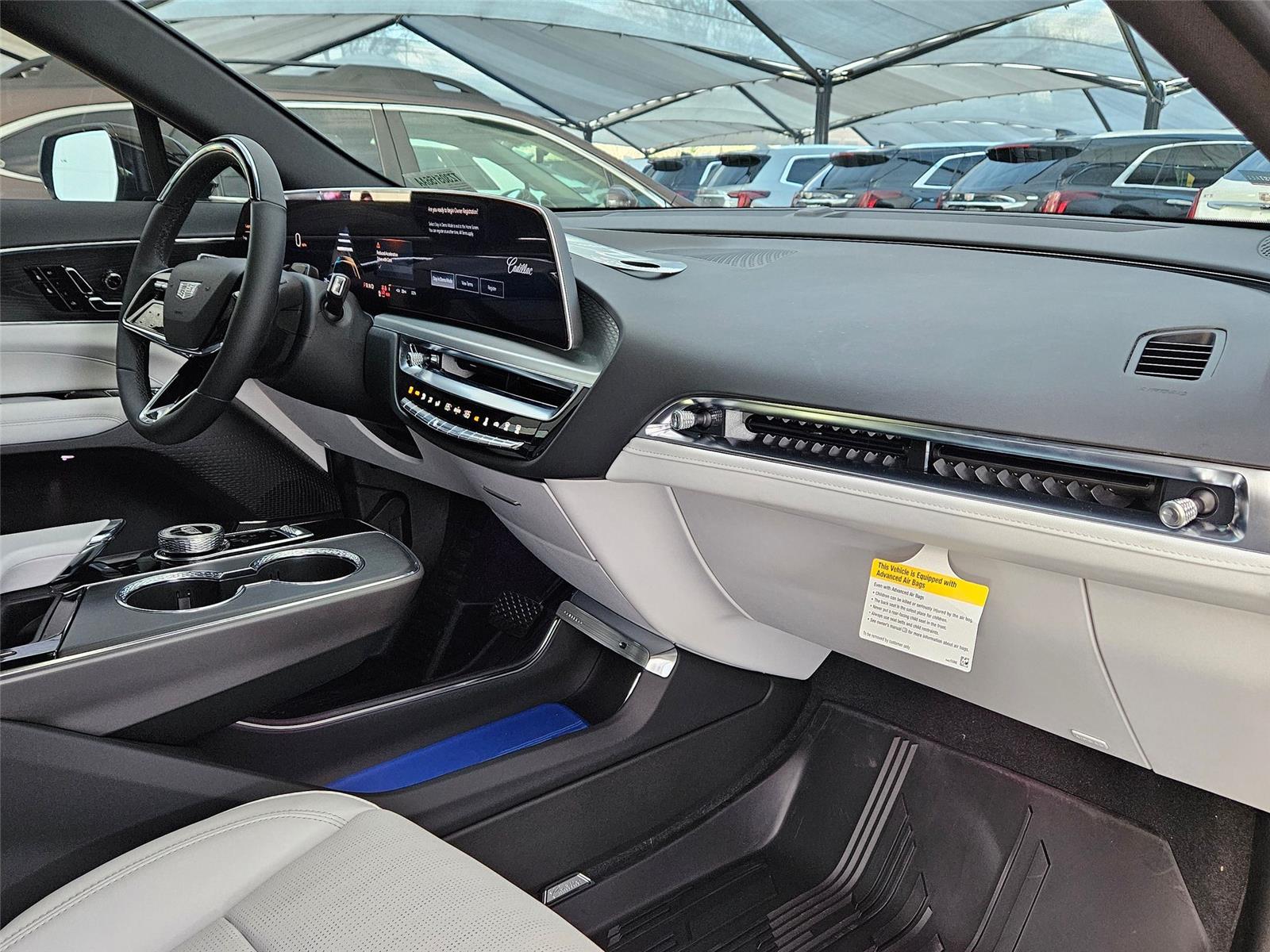 2026 Cadillac LYRIQ Luxury - Photo 26