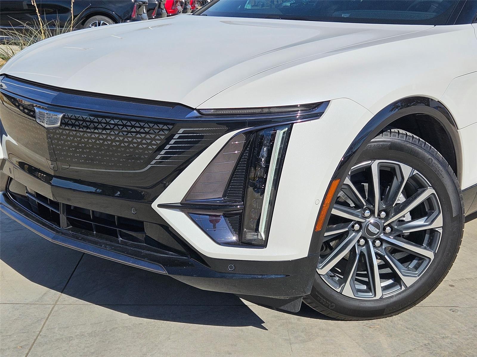 2025 Cadillac LYRIQ Sport 1 - Photo 6