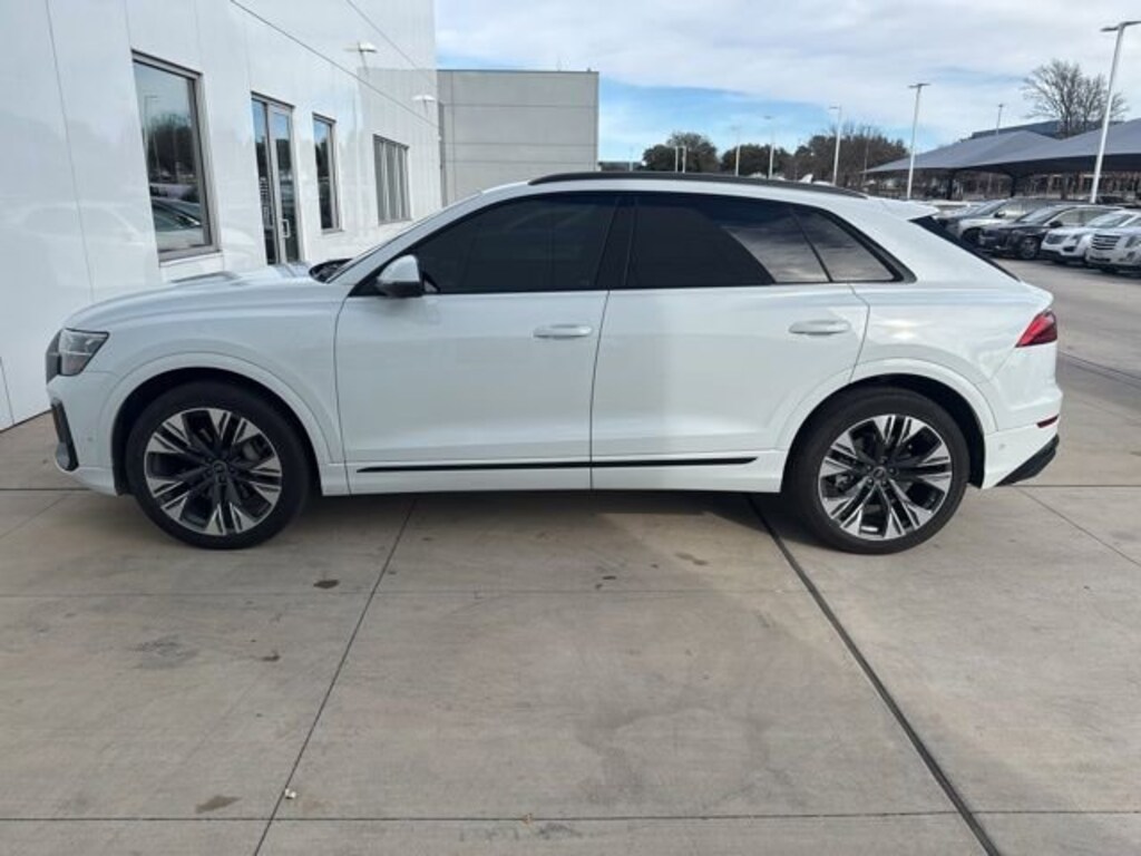 Used 2025 Audi Q8 Prestige