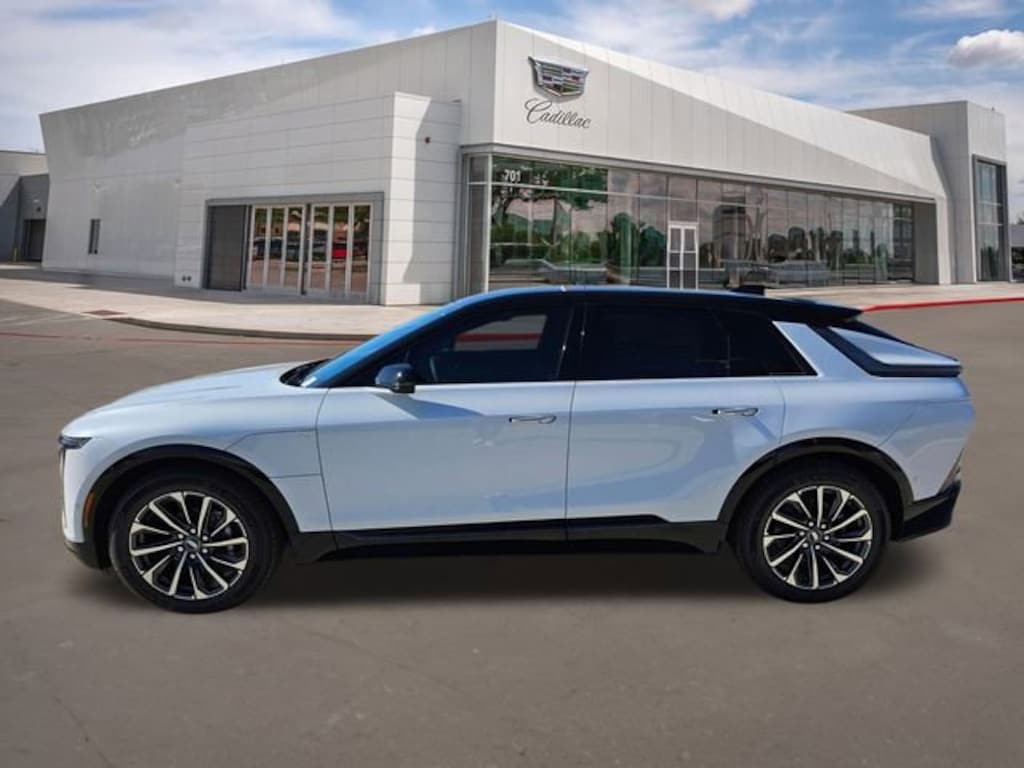 New 2026 CADILLAC LYRIQ Sport SUV