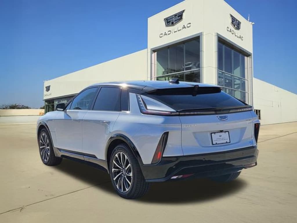 New 2026 CADILLAC LYRIQ Sport SUV