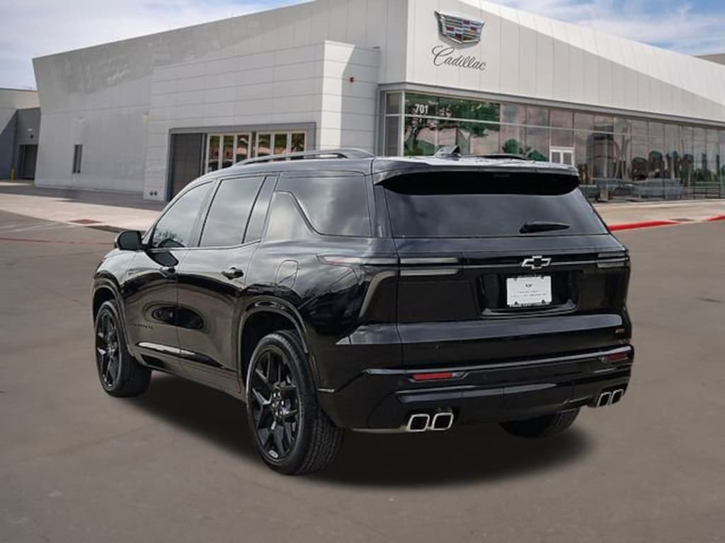 Used 2024 Chevrolet Traverse RS SUV