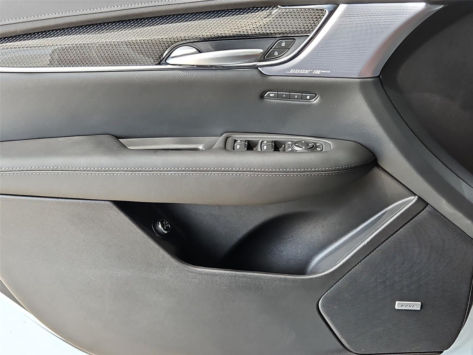 2026 Cadillac XT5 Sport - Photo 25