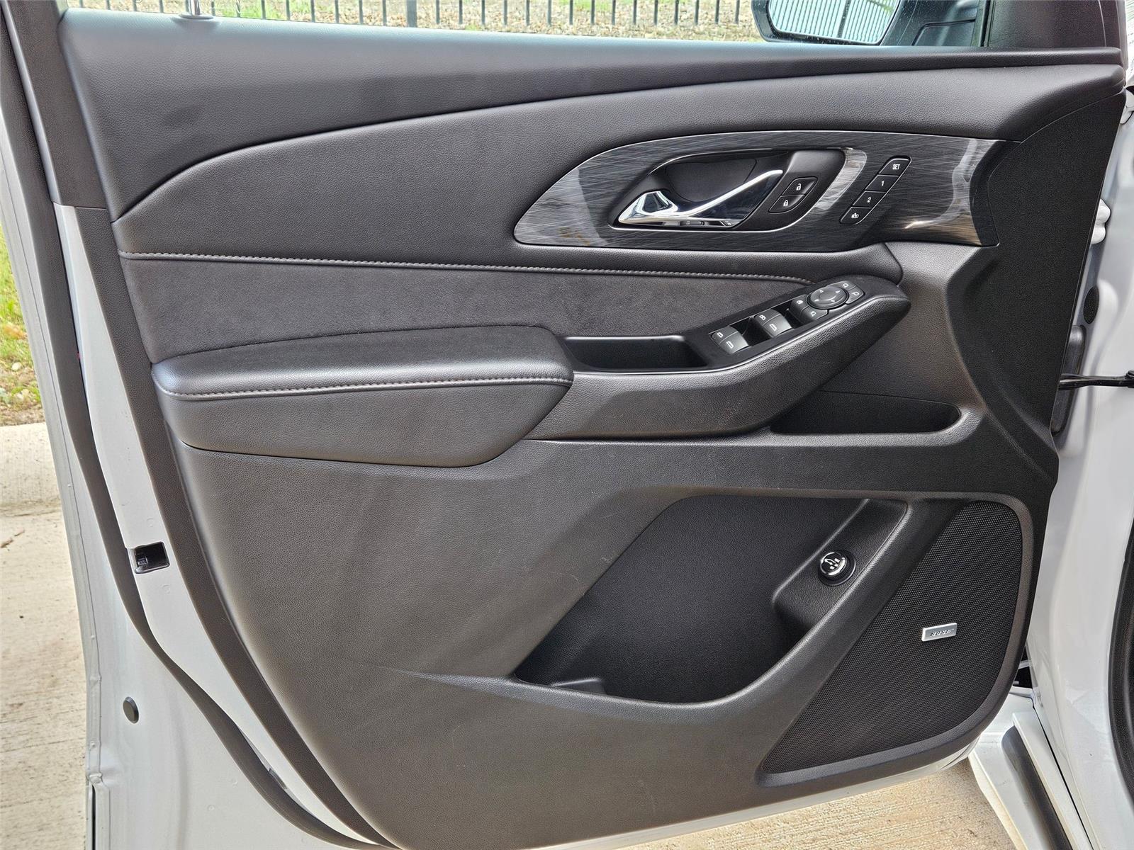 2023 Chevrolet Traverse High Country - Photo 24