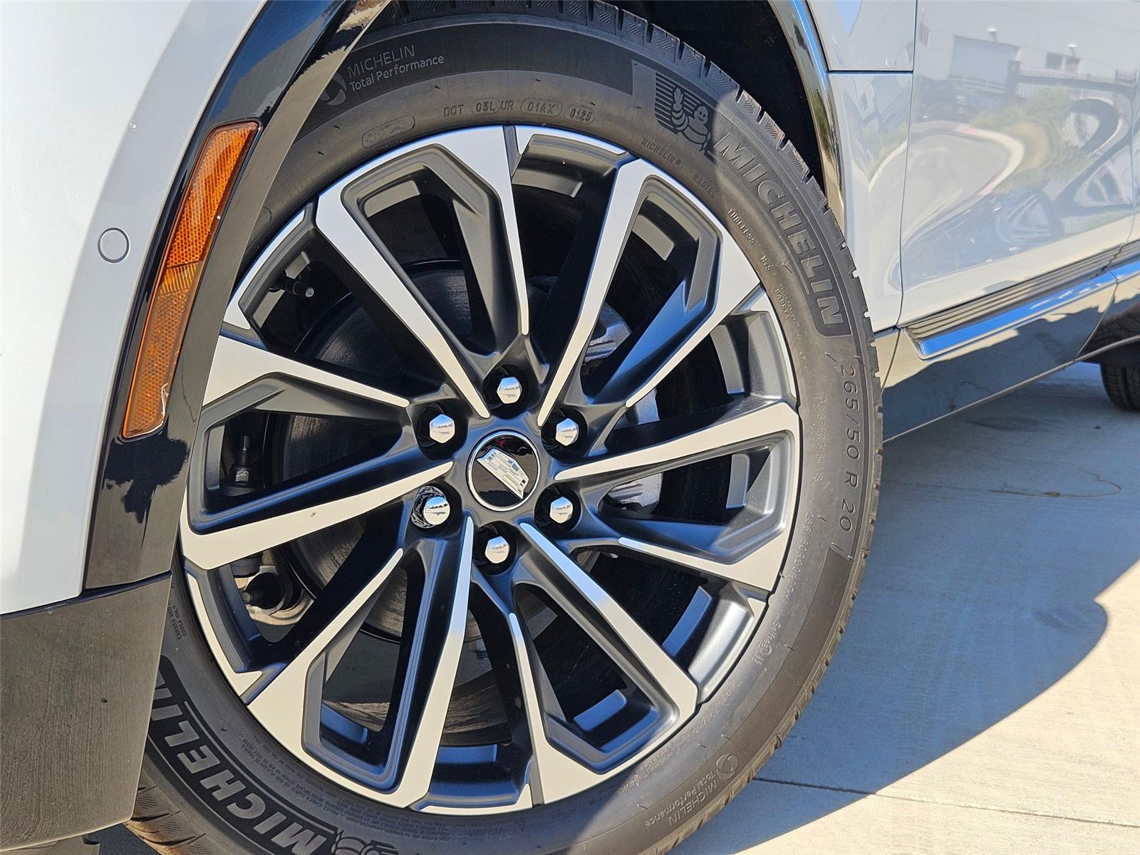 2026 Cadillac LYRIQ Sport - Photo 8