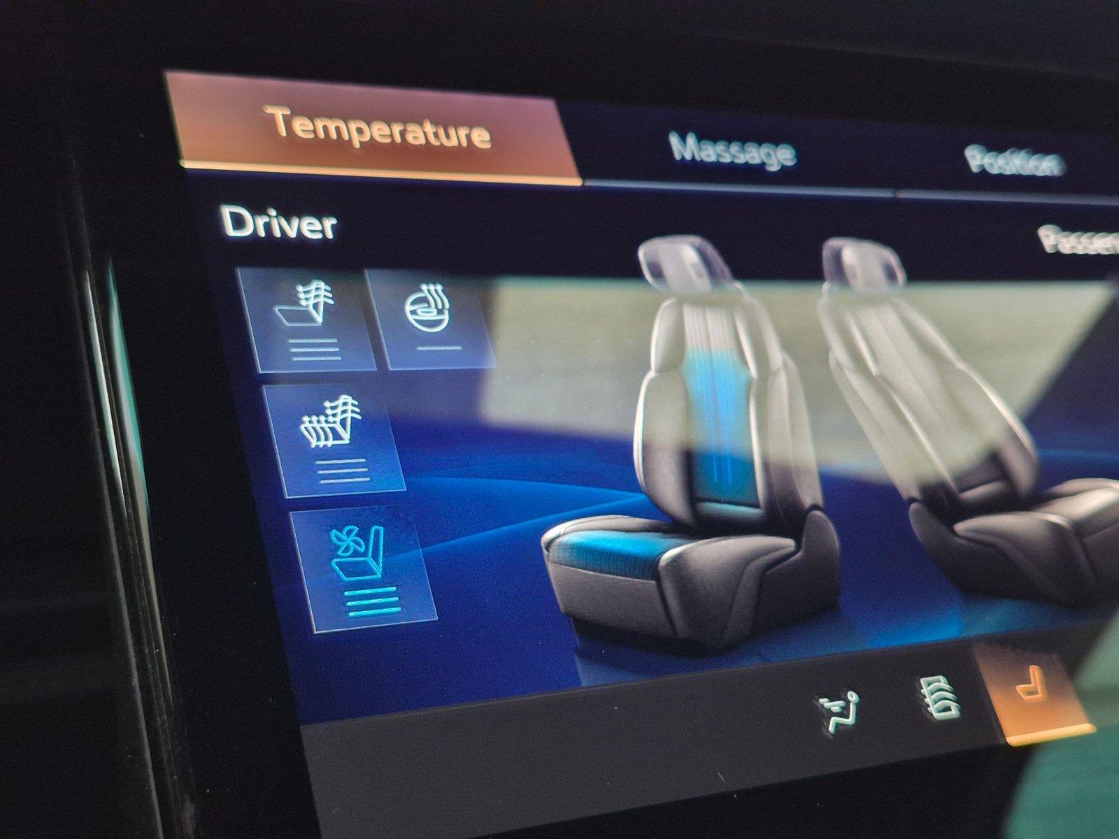 2026 Cadillac VISTIQ Premium Luxury - Photo 22