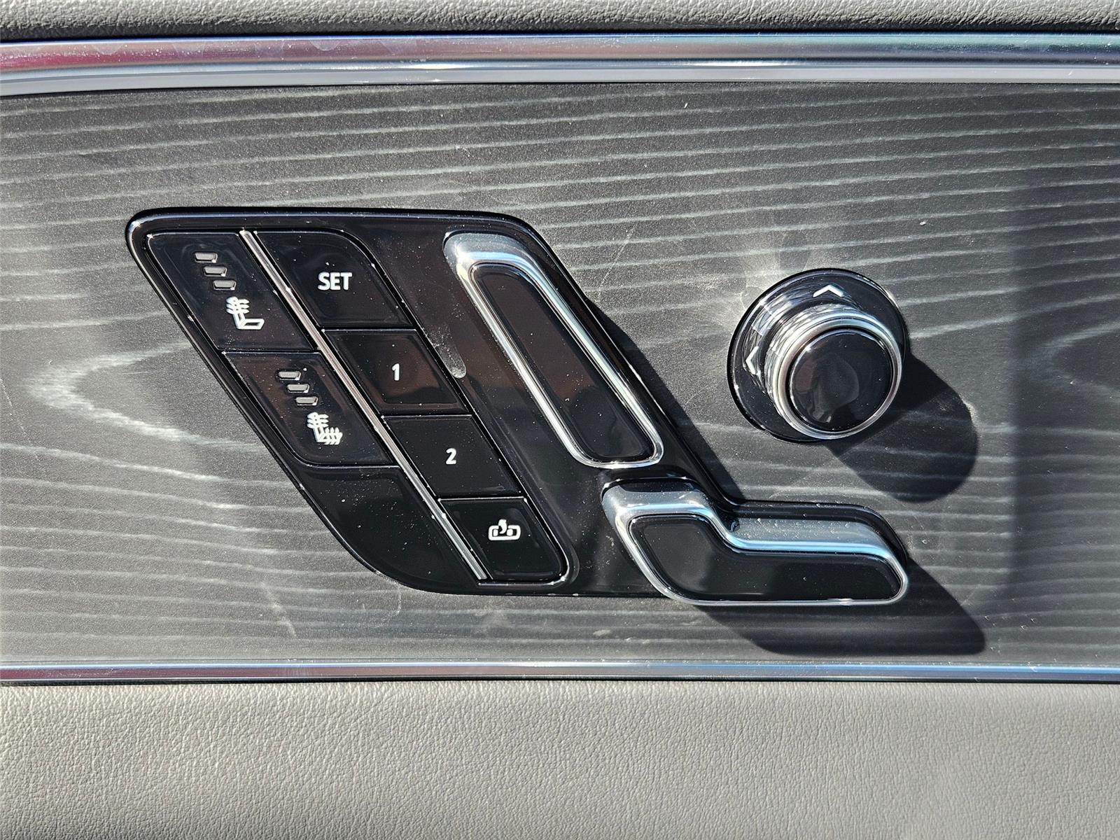 2026 Cadillac LYRIQ Sport - Photo 25