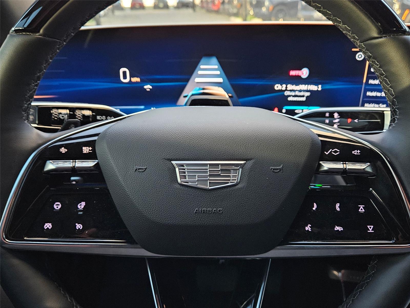 2025 Cadillac LYRIQ Luxury 2 - Photo 16