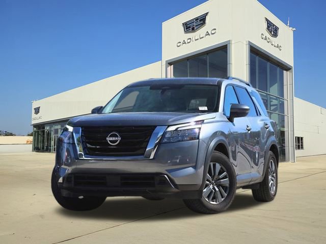 2023 Nissan Pathfinder SV
