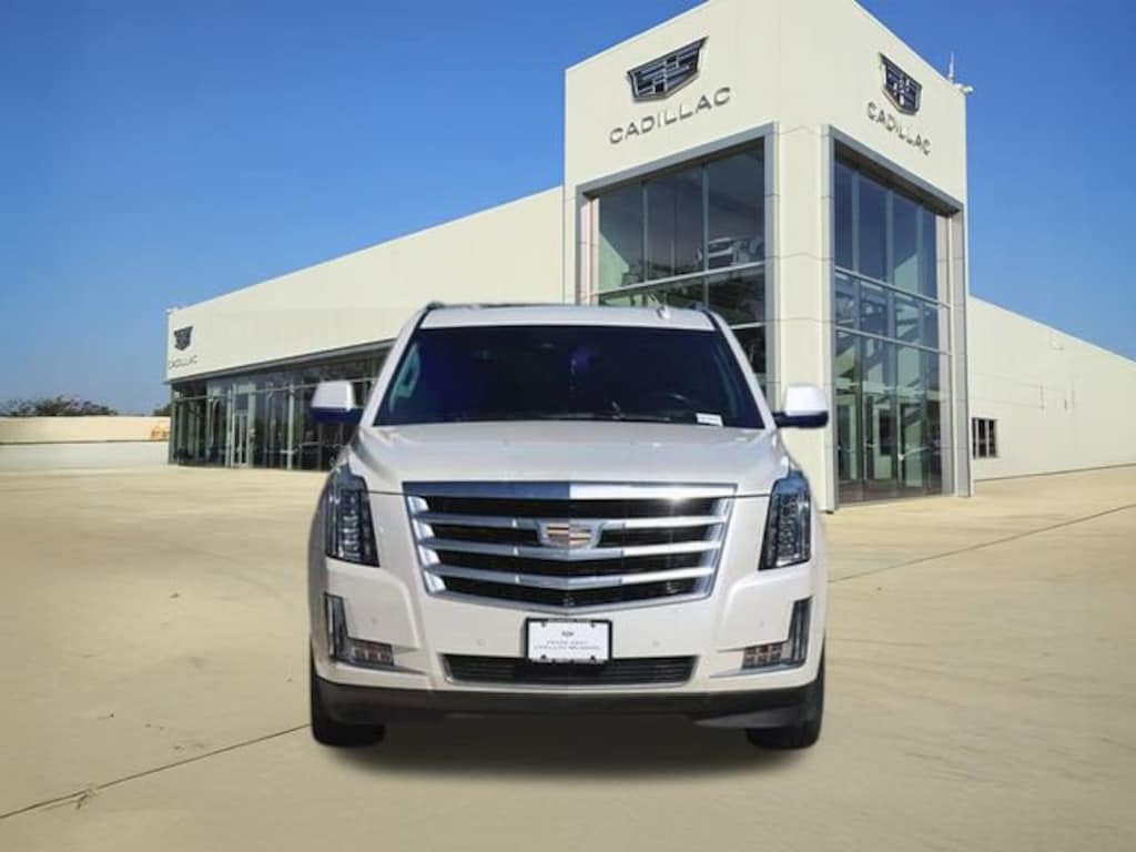 Used 2015 CADILLAC Escalade Luxury SUV