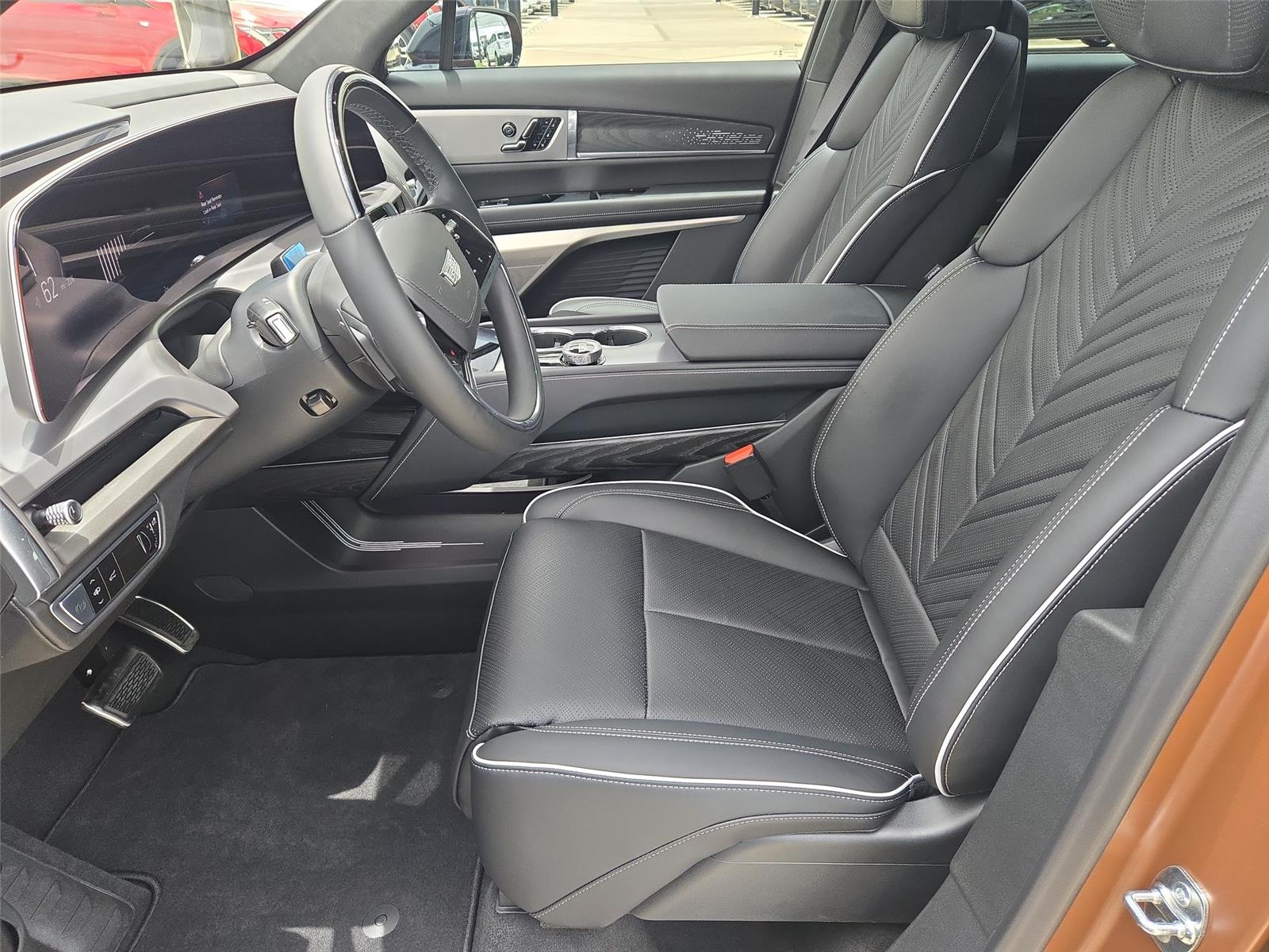 2027 Cadillac VISTIQ Platinum - Photo 26