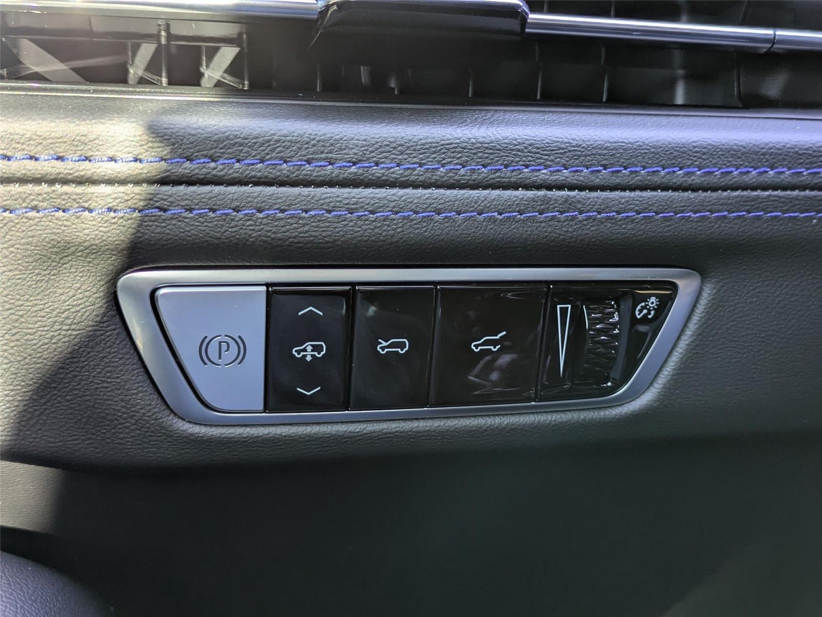 2026 Cadillac Escalade IQ Sport - Photo 24