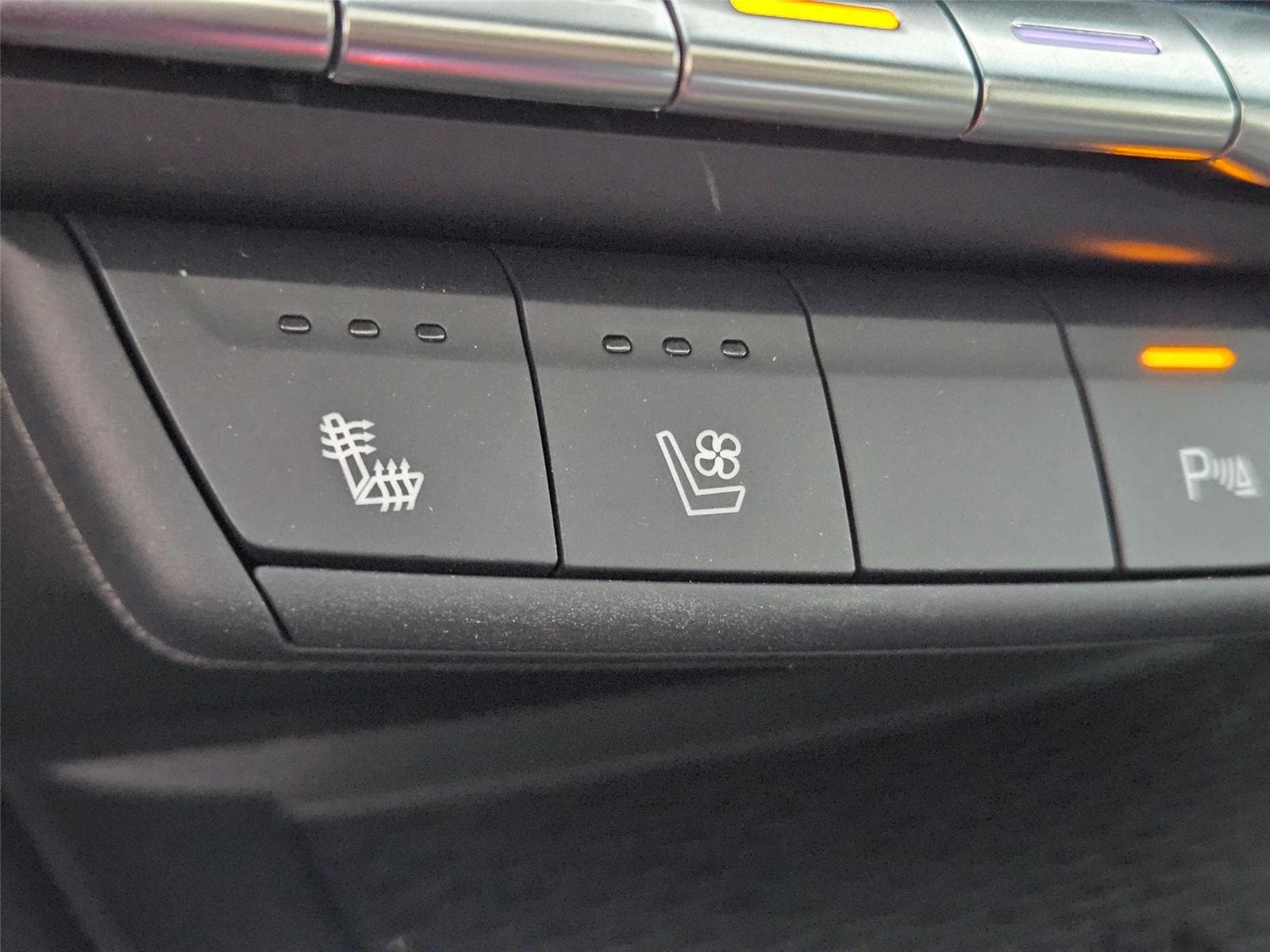 2025 Cadillac CT4 Sport - Photo 21