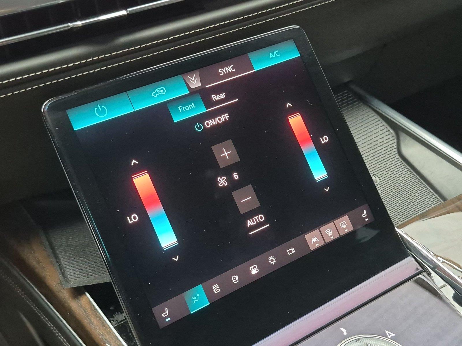 2026 Cadillac Escalade Platinum Sport - Photo 20