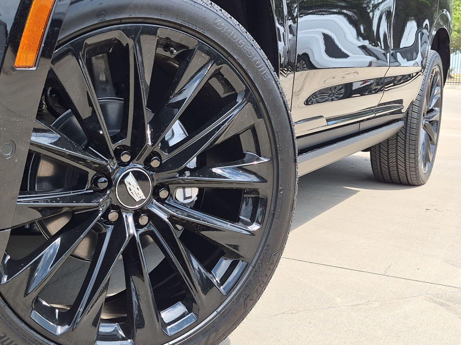 2026 Cadillac Escalade Platinum Sport - Photo 8
