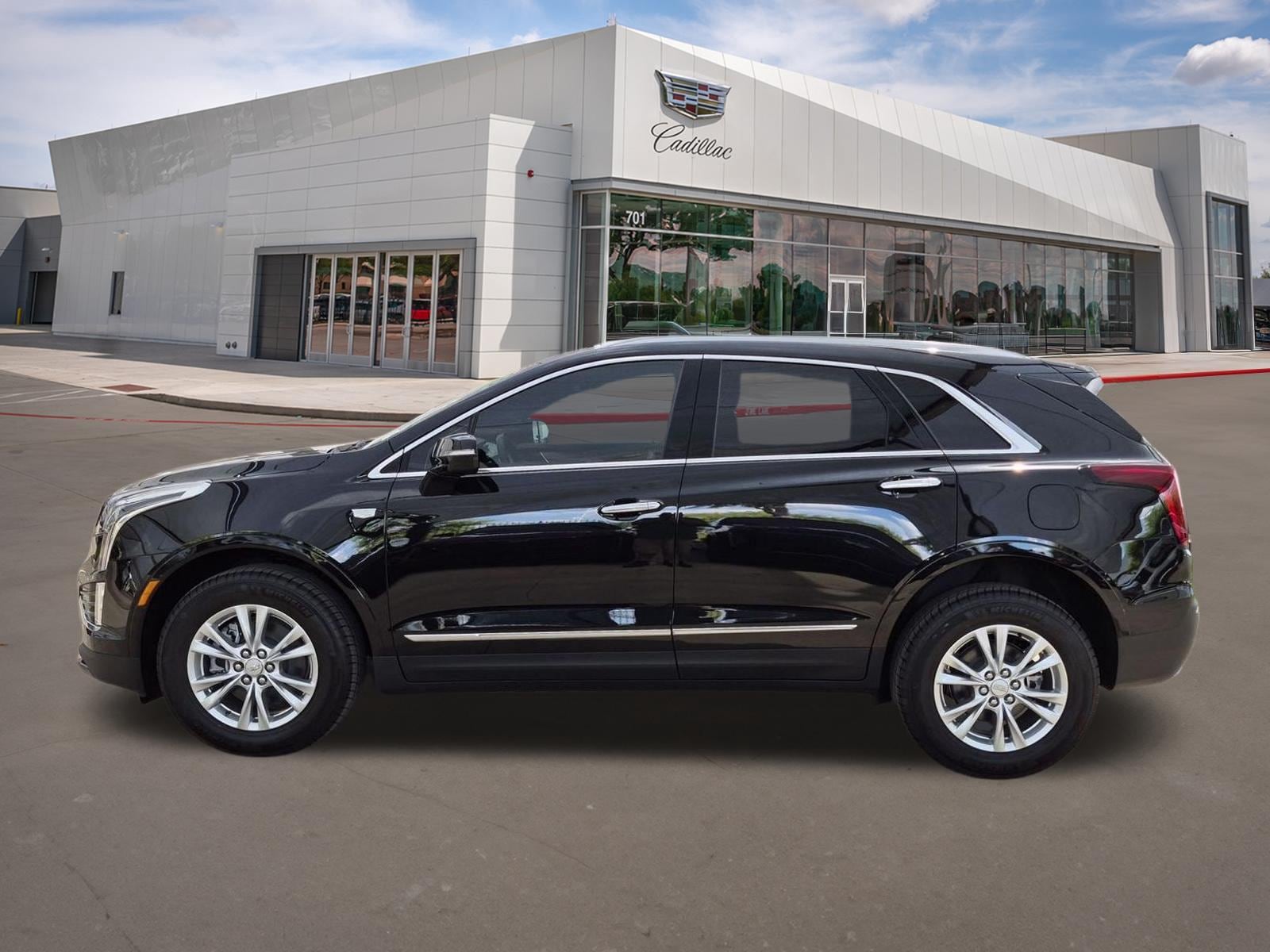 2026 Cadillac XT5 Luxury - Photo 3