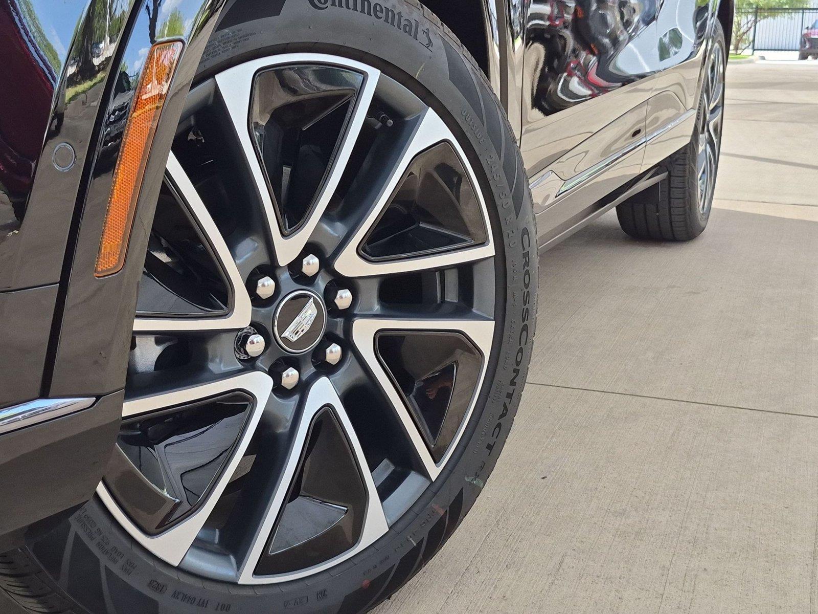 2027 Cadillac OPTIQ Sport - Photo 8