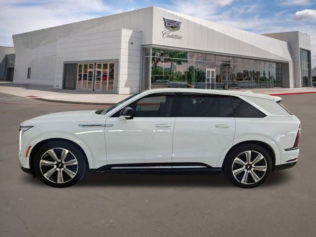 New 2025 CADILLAC ESCALADE IQ Luxury 2 SUV