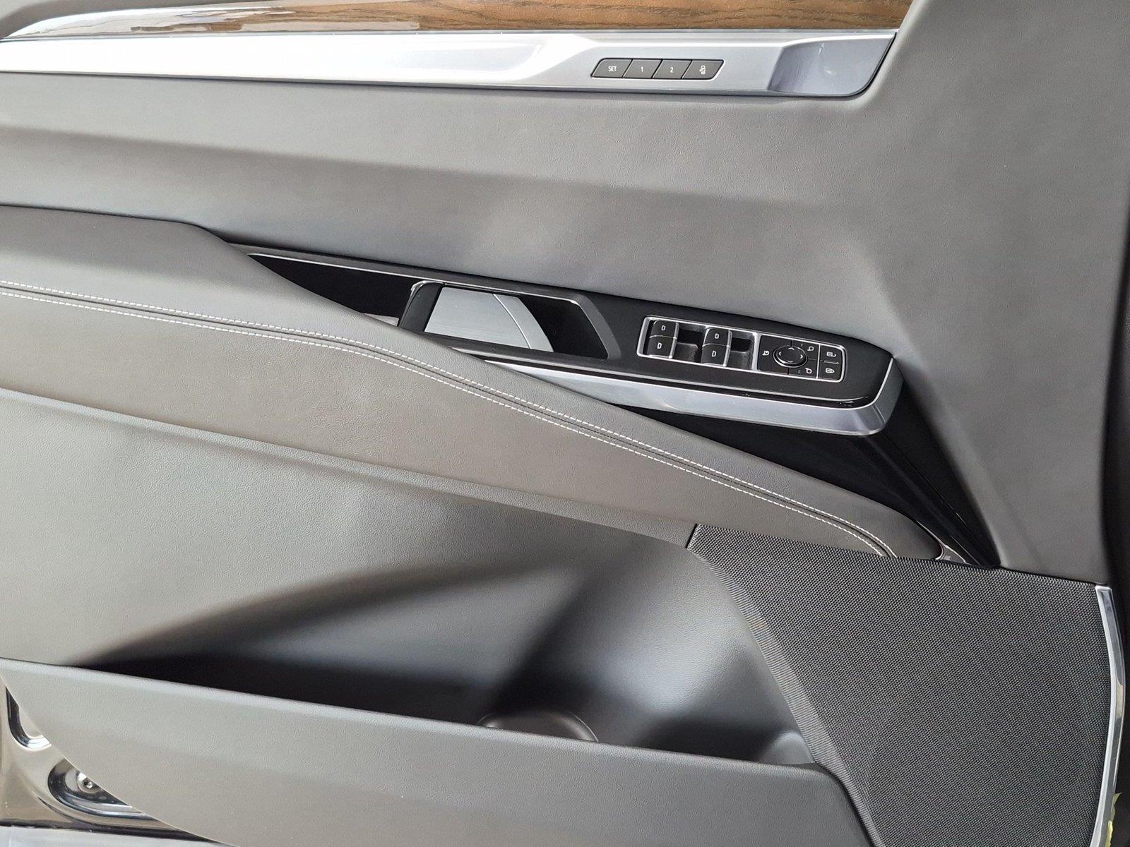 2026 Cadillac Escalade Platinum Sport - Photo 25