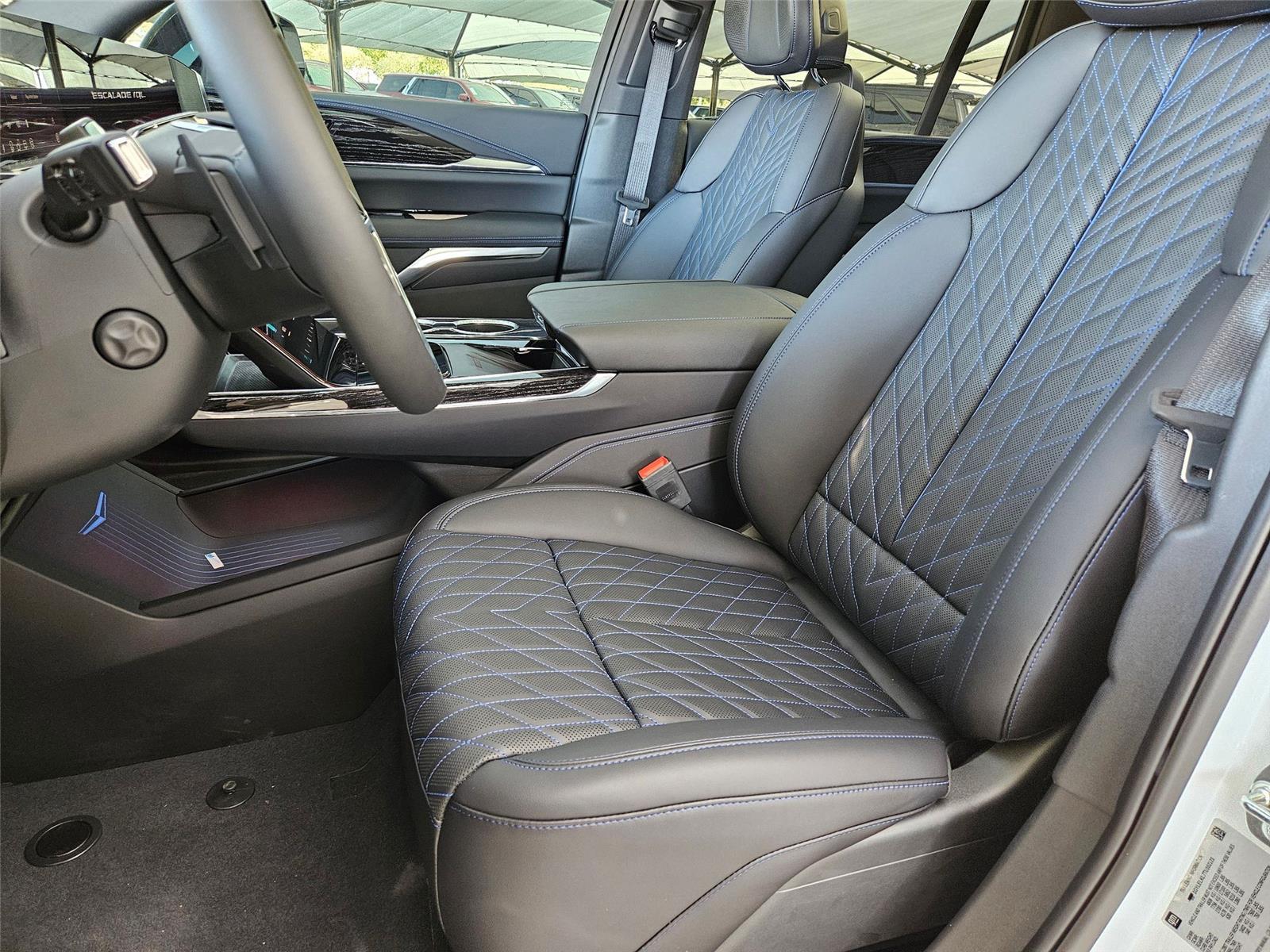 2026 Cadillac Escalade IQL Sport - Photo 11