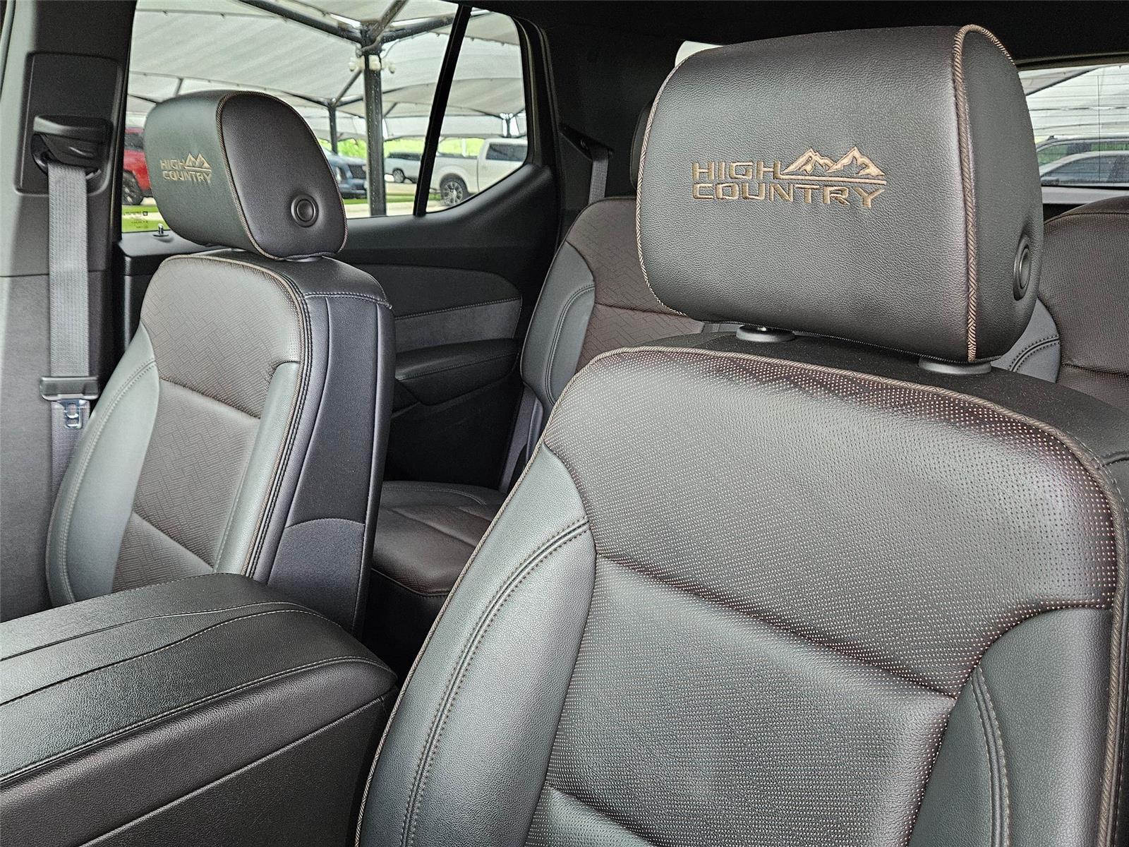 2023 Chevrolet Traverse High Country - Photo 10