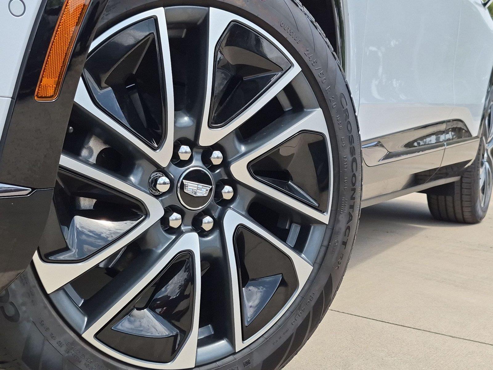 2027 Cadillac OPTIQ Sport - Photo 8