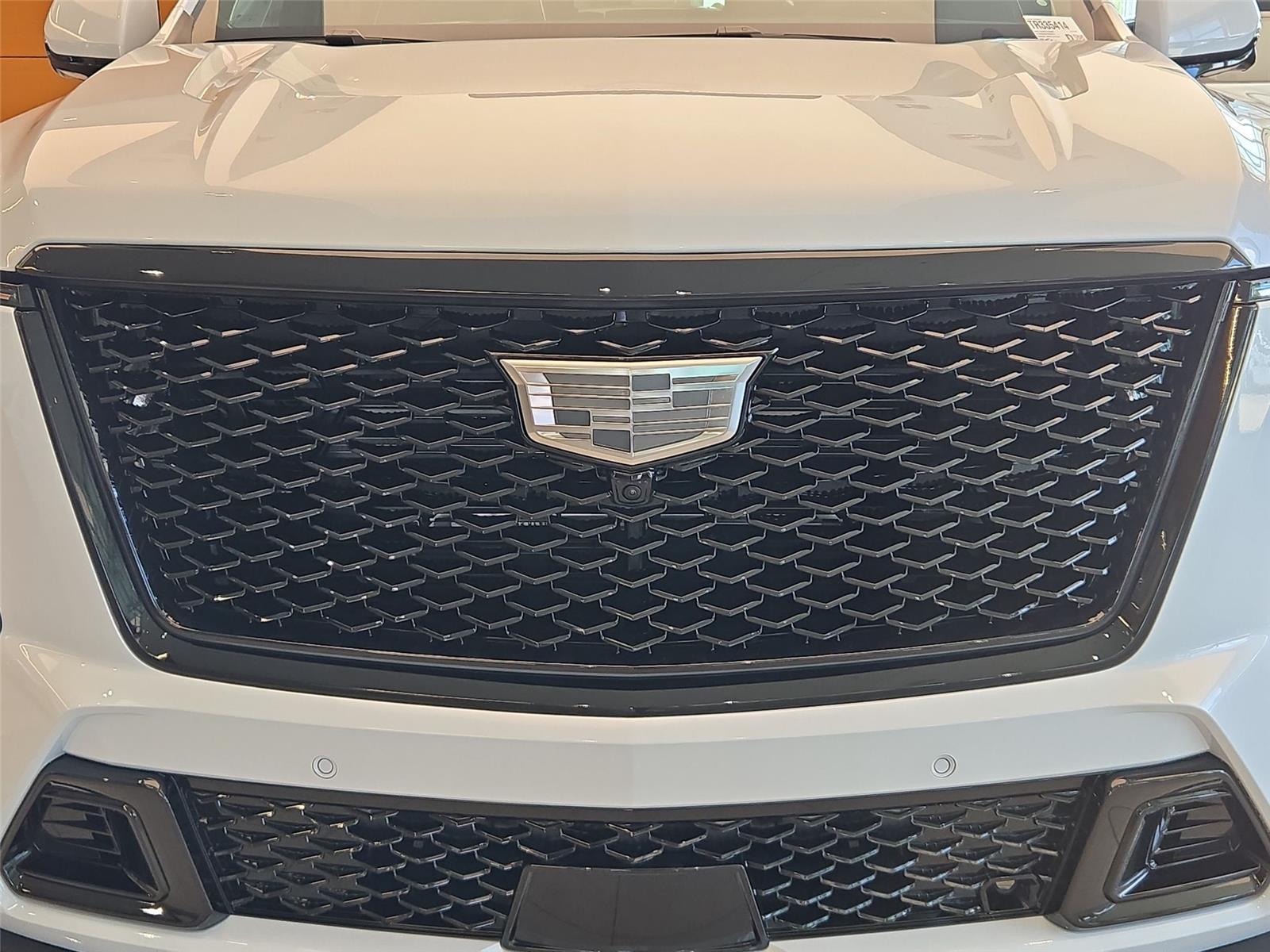 2026 Cadillac Escalade V-Series - Photo 6