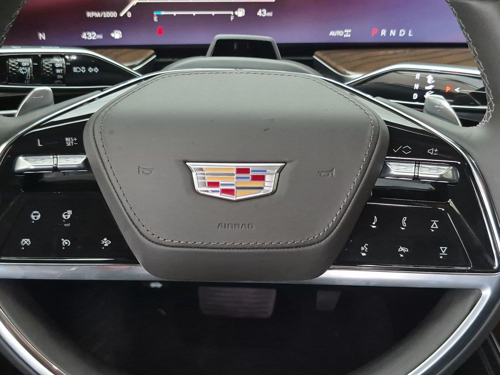 2026 Cadillac Escalade Platinum Sport - Photo 17