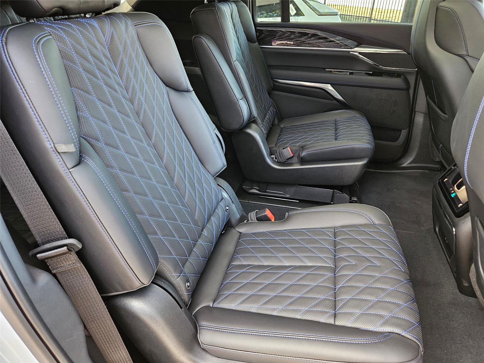 2026 Cadillac Escalade IQL Sport - Photo 29