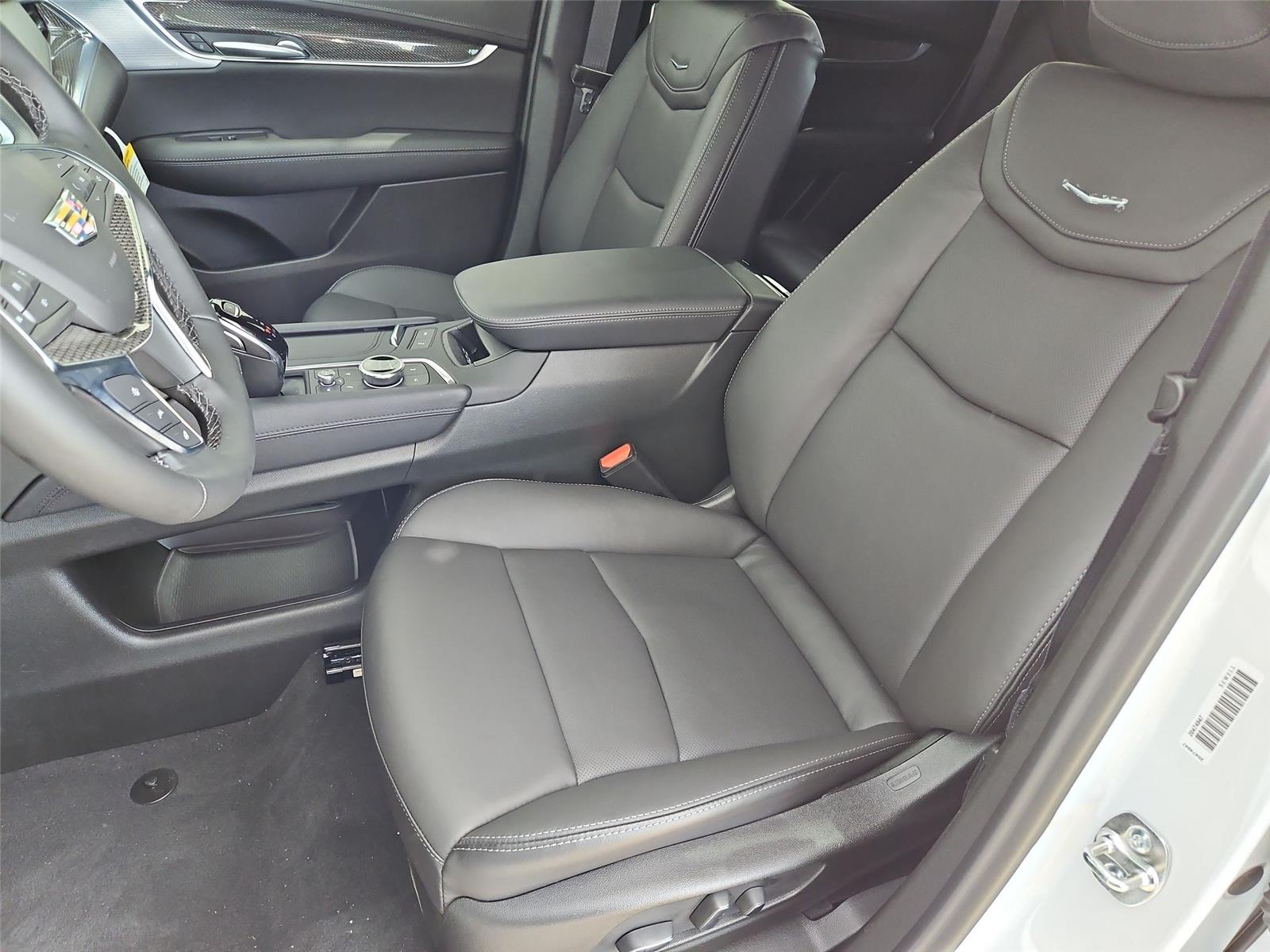 2026 Cadillac XT5 Sport - Photo 28