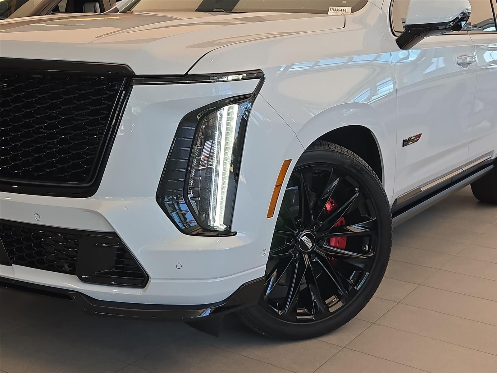 2026 Cadillac Escalade V-Series - Photo 7