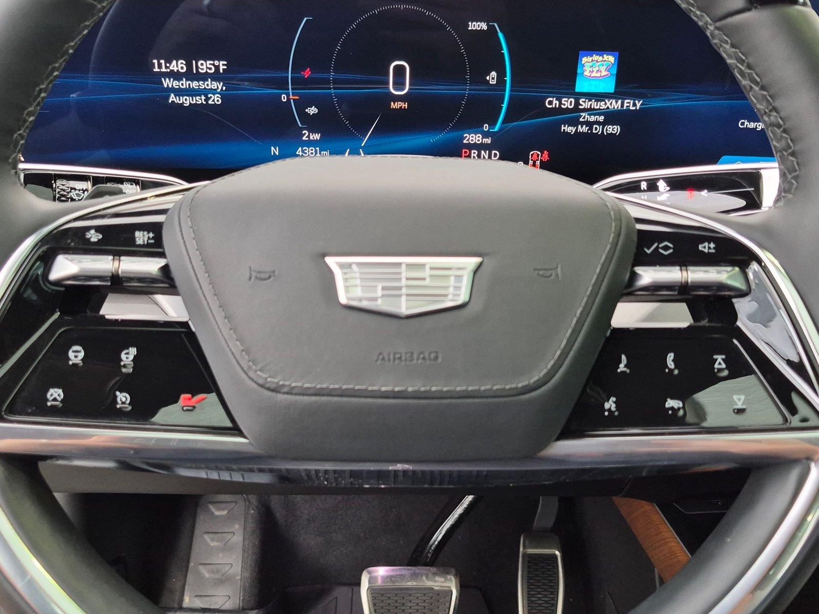 2026 Cadillac VISTIQ Premium Luxury - Photo 17